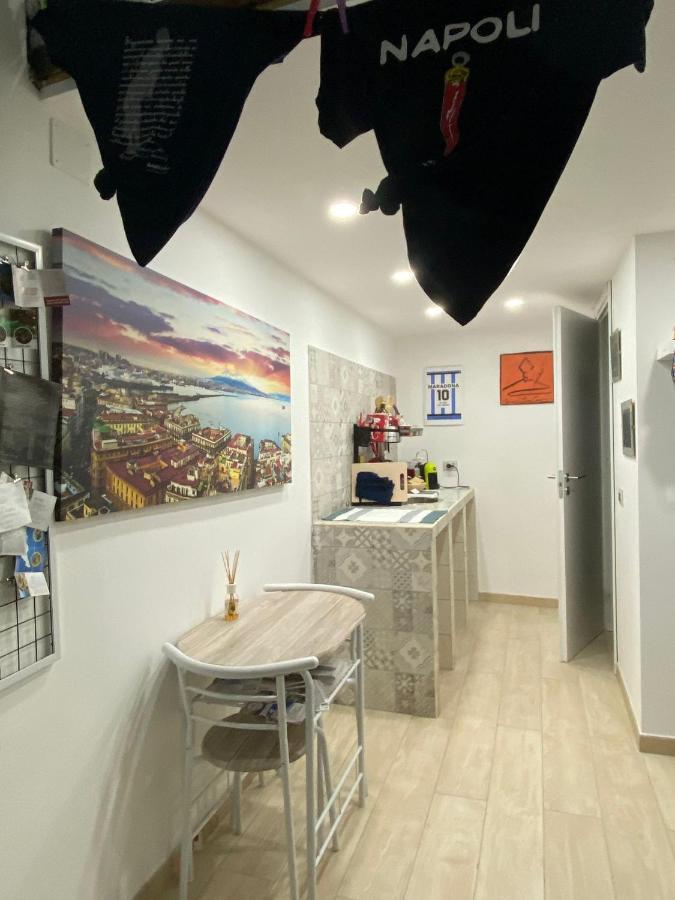 Una Notte A Napoli Extérieur photo